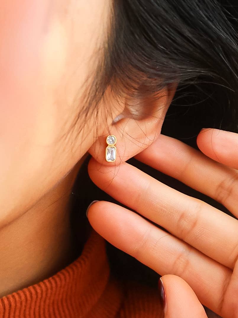 Amanda Mini CZ Stud