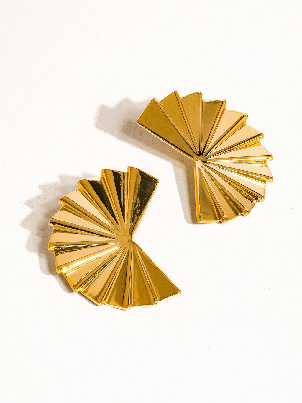 Sol Folded Fan Earring