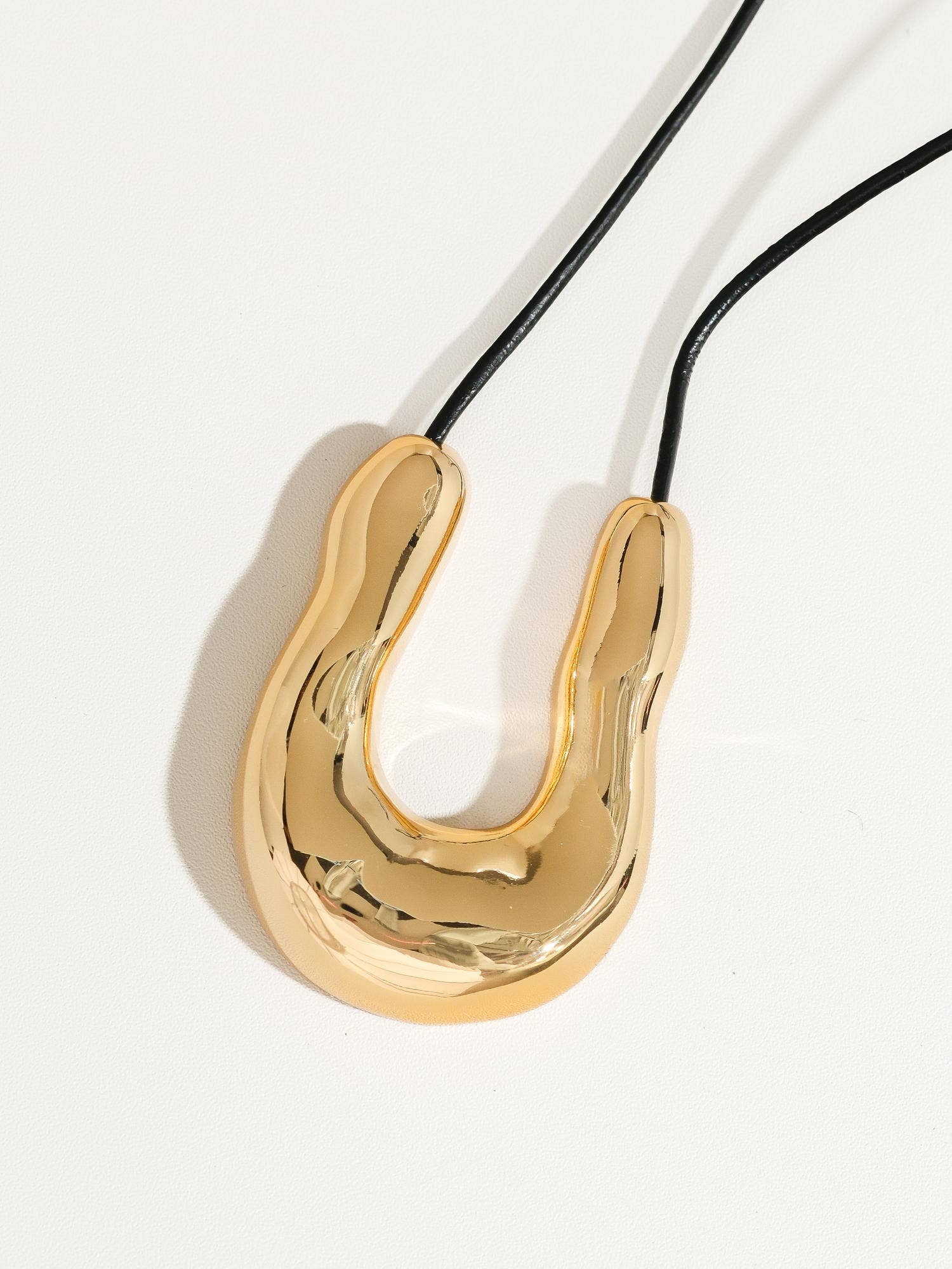 Sable Pendant Cord Necklace