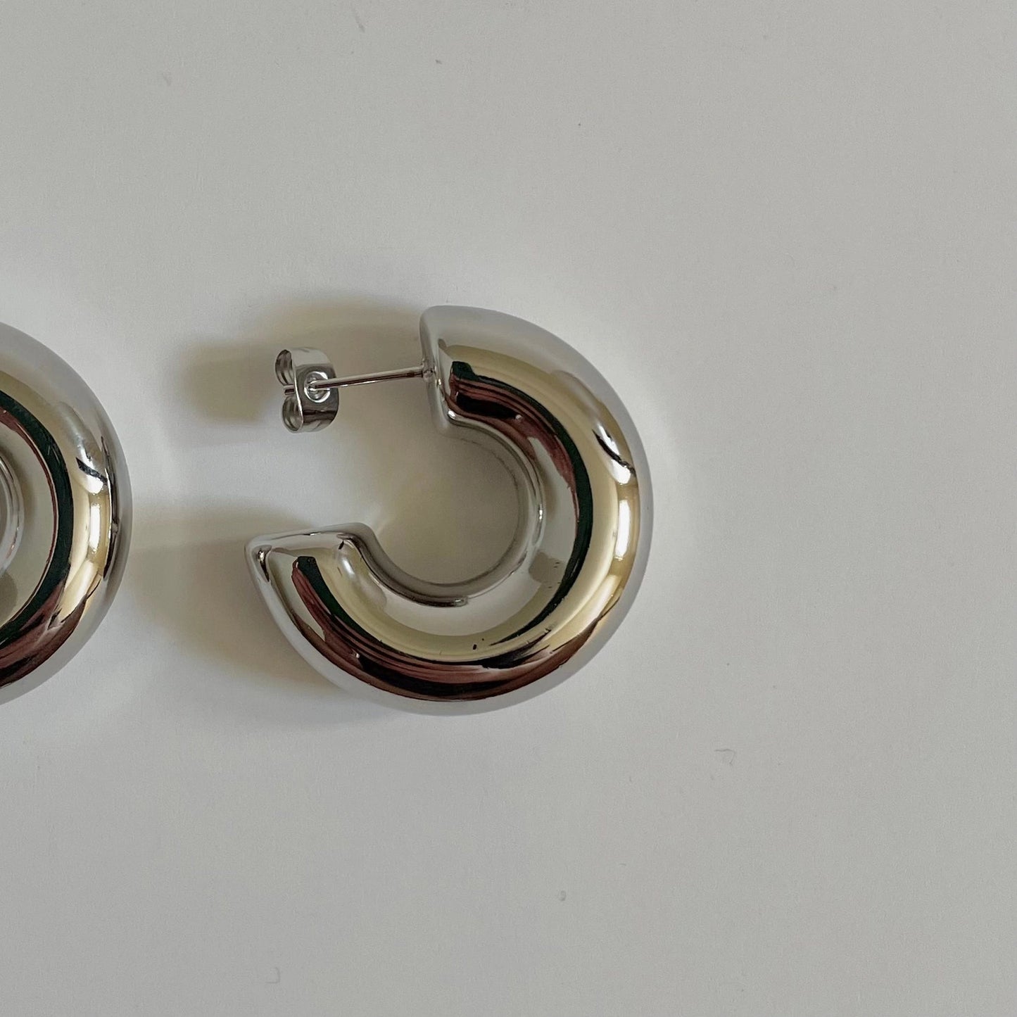 Chloe Hoop Earrings