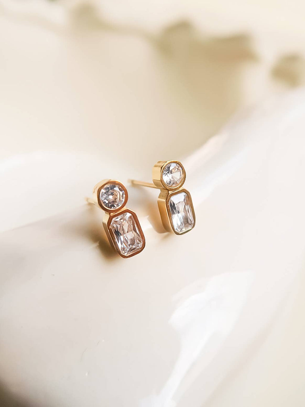Amanda Mini CZ Stud