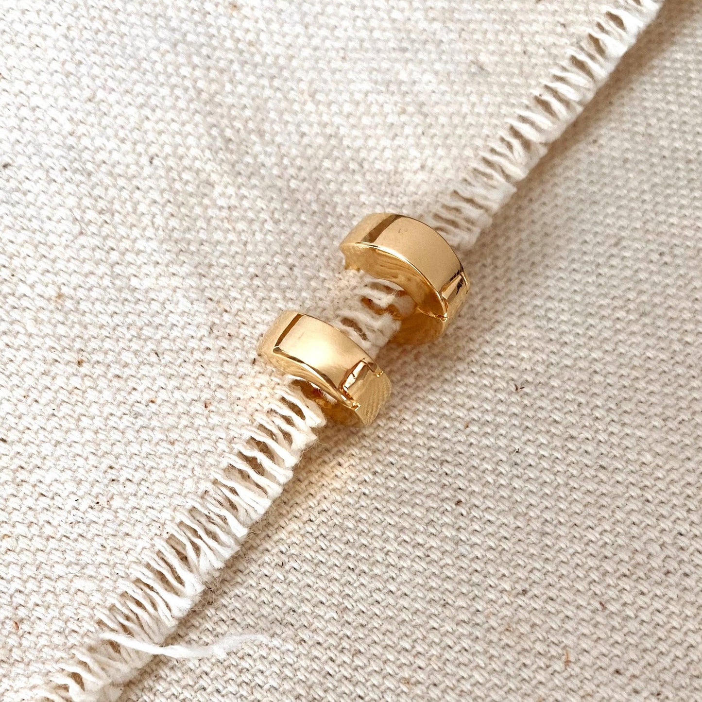 Janet Mini Chunky Earrings